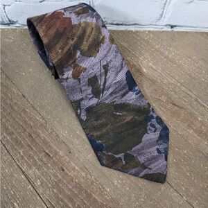 Oscar de la Renta Mens neck tie floral watercolor print purple